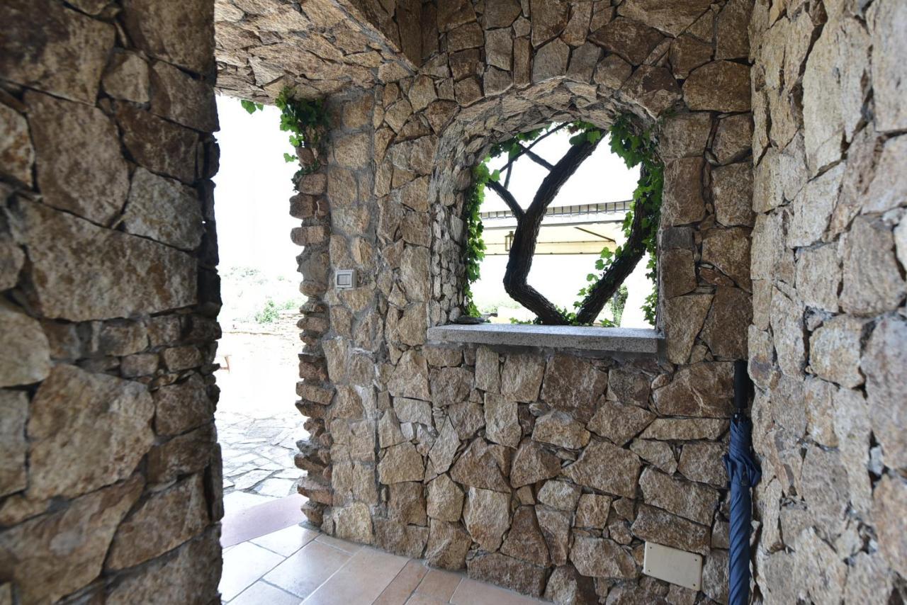 Villa Minda Lodge & View Сан-Теодоро Екстер'єр фото