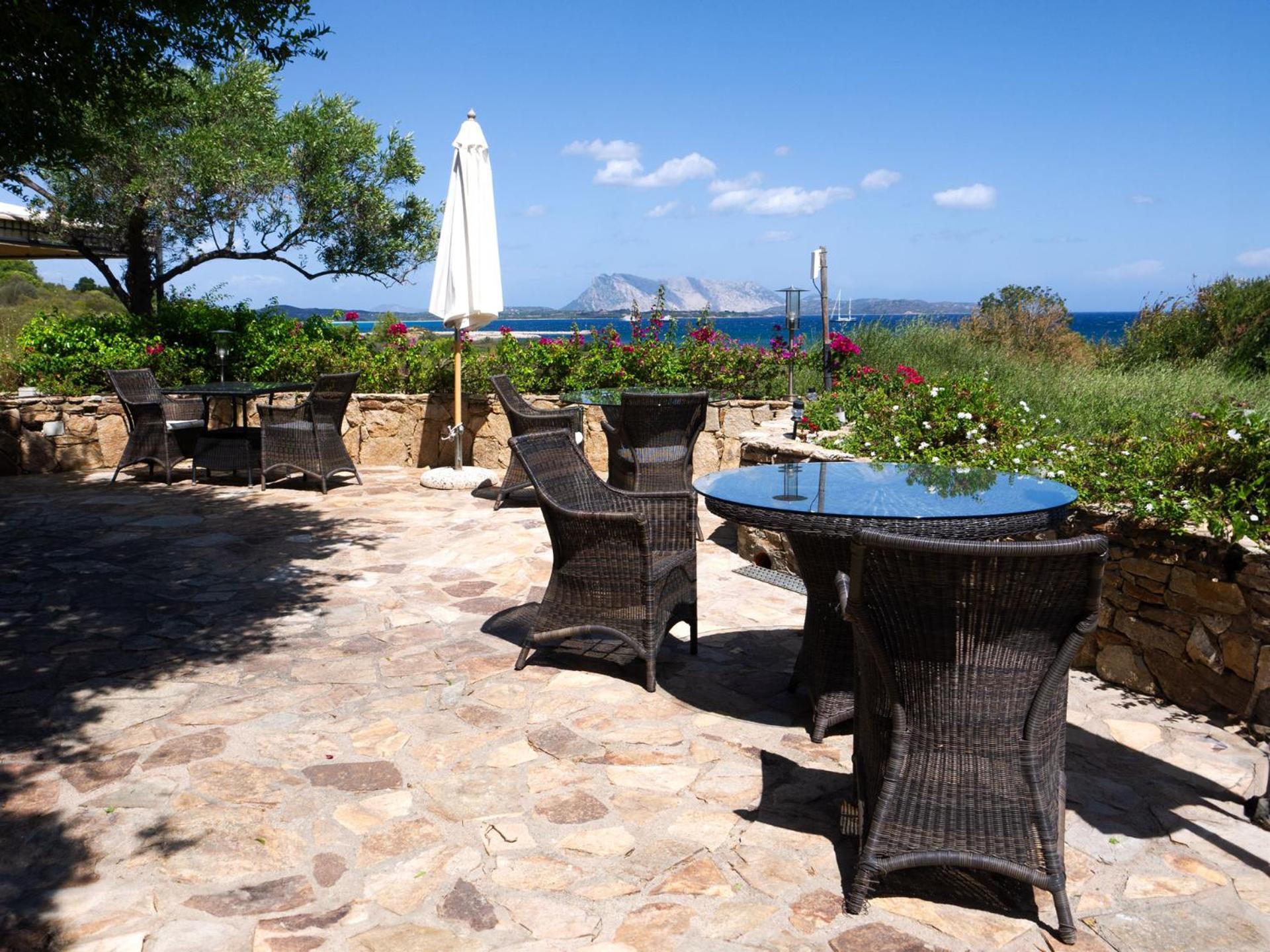 Villa Minda Lodge & View Сан-Теодоро Екстер'єр фото