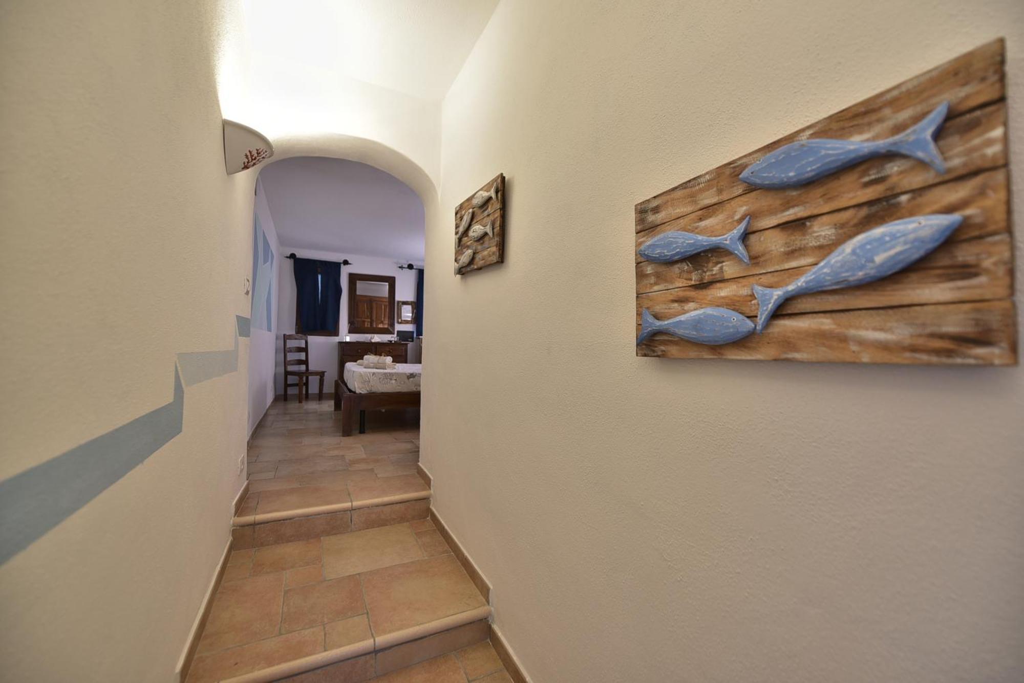 Villa Minda Lodge & View Сан-Теодоро Екстер'єр фото